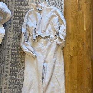 TNA Cozy Fleece sweatset